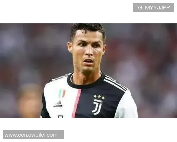 芃字足球明星的传奇之路与辉煌成就探秘